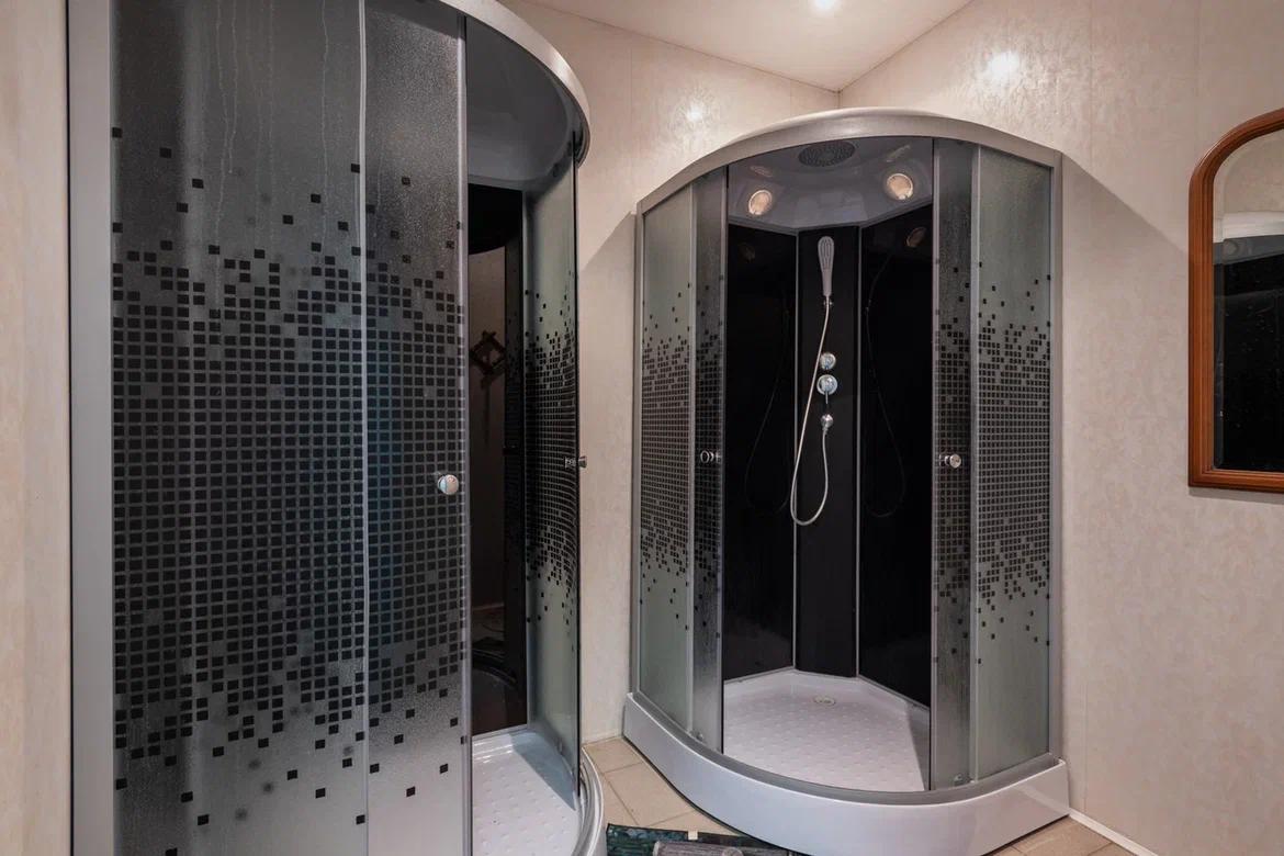 Зона ожидания, раздевалки и душевая - фото 3